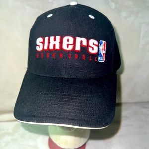 Philadelphia 76ers NBA Elevation Basketball StrapBack Hat Black- New Old Stock